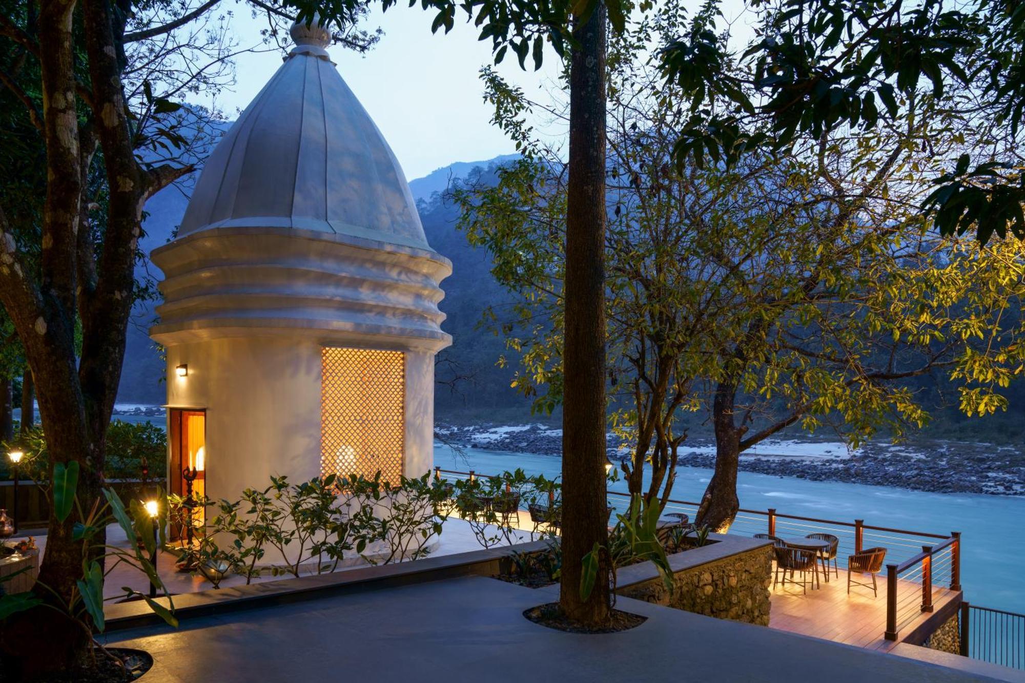 Anand Kashi By The Ganges Rishikesh - Ihcl Seleqtions होटल Sirasu